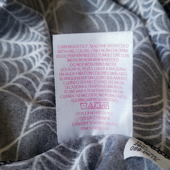 Spiderweb xxxl long sleeve tee shirt Halloween - Picture 5 of 5